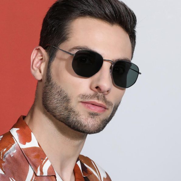 vincent-chase-vc-s12917-c3-sunglasses_7I5A1439_1_1_e3563755-d050-46af-8b26-fa3661d8d229